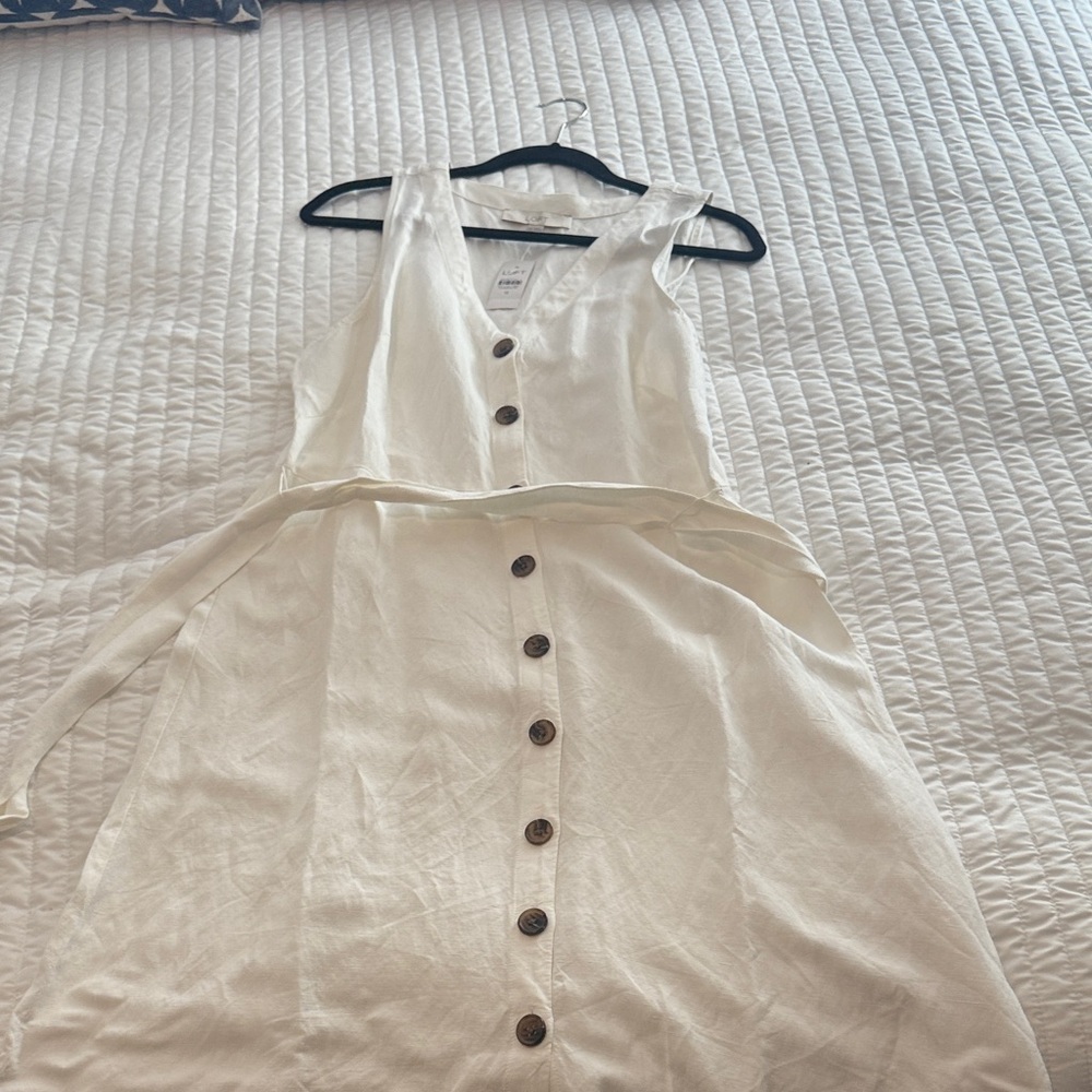 LOFT Cream Sleeveless Buttoned Dress